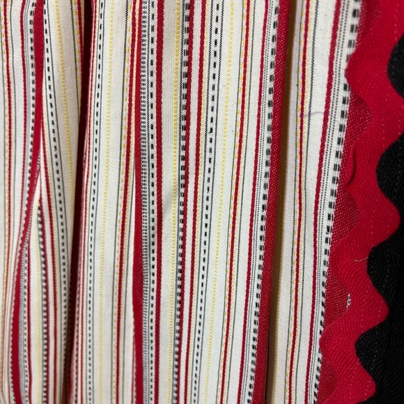 1960s Black and Red Pleated A-Line Dress with Long Sleeves XS - Picture 5 of 7